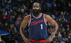 三亿体育体育在线登录-火箭胜开拓者，哈登砍下35分