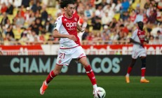 三亿体育体育平台-摩纳哥客场大胜，重回胜利轨道