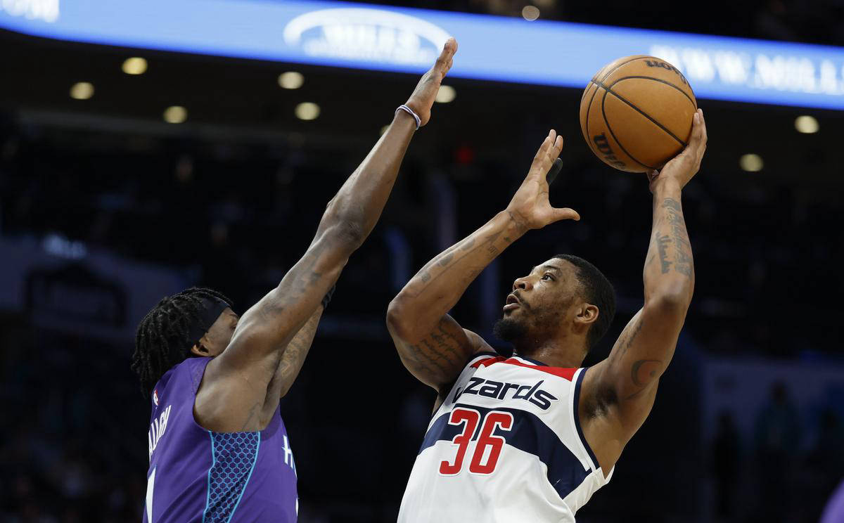 关于奇才主场负活塞,东部半决赛大比分落后的信息 关于奇才主场负活塞,东部半决赛大比分落后的信息