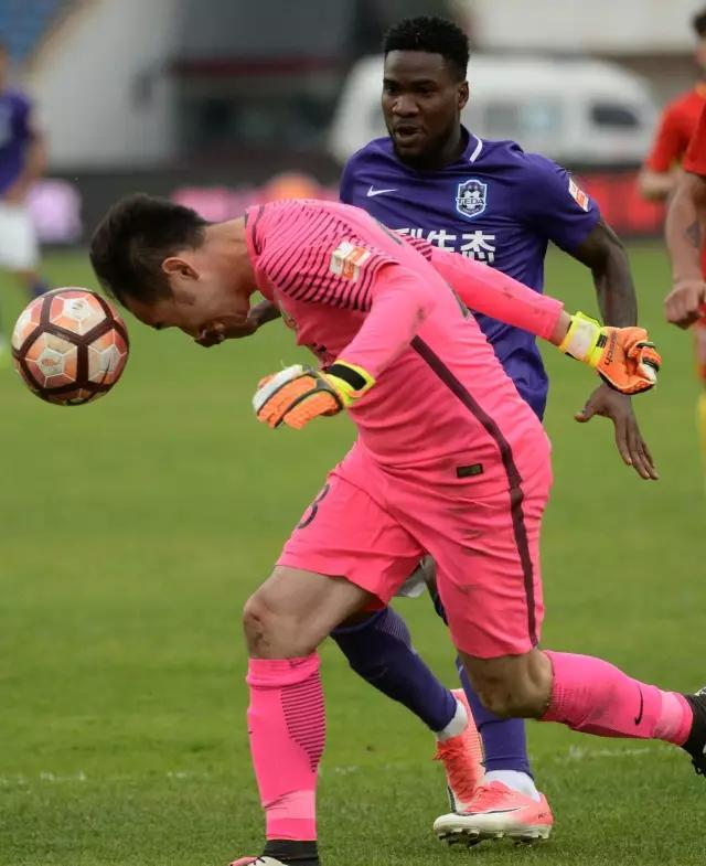 比萨拉意外平局,客场难取胜 比萨拉意外平局,客场难取胜