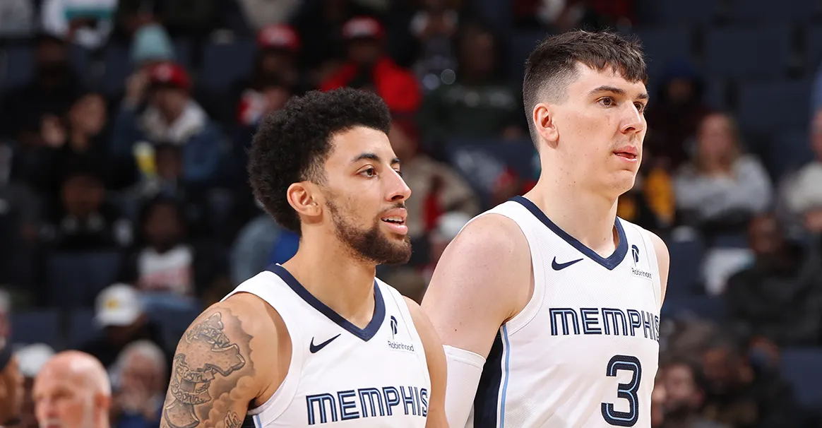 老鹰战胜灰熊，近期表现实力突现