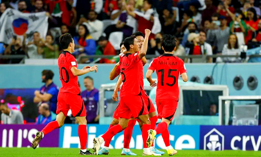 包含亚洲足球界的激烈竞争即将掀起的词条