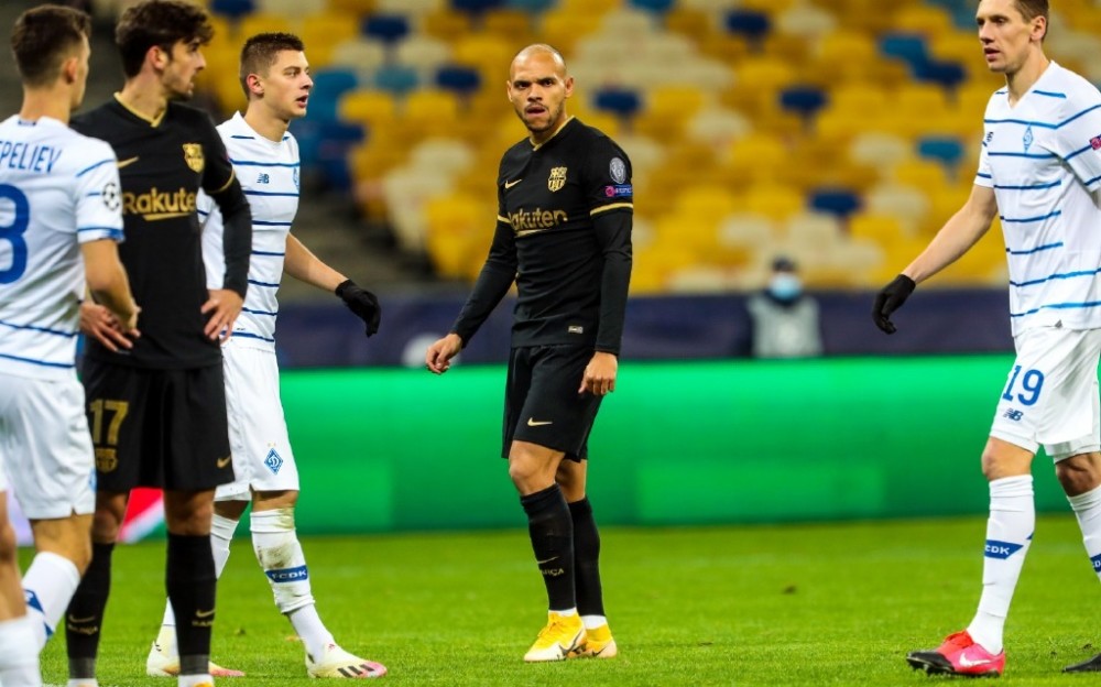 汉堡主场战胜对手，升至积分榜前列的简单介绍